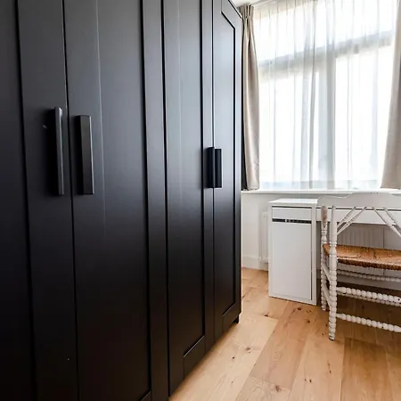 The Shell 42 Lejlighed *