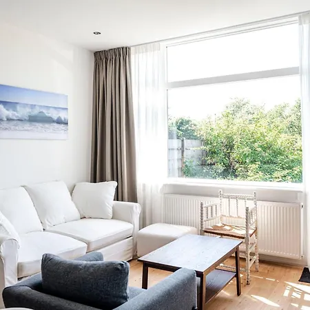 The Shell 42 * Zandvoort