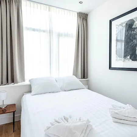 Apartment The Shell 42 *